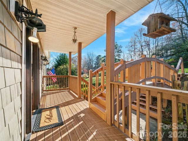 16 Sunny Lane, Mars Hill, NC 28754