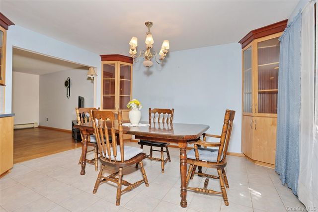 150 Schweizer Lane, Bardonia, NY 10954