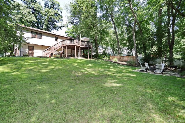 150 Schweizer Lane, Bardonia, NY 10954