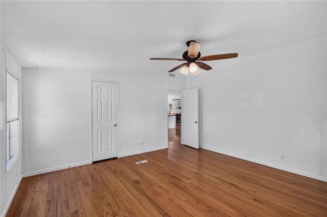 133 Garden Ridge Drive, Carrollton, GA 30116