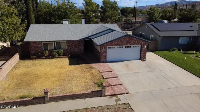 39254 Willowvale Road, Palmdale, CA 93551