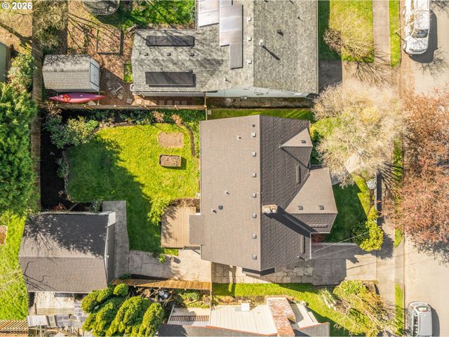 6926 N SEDRO St, Portland, OR 97203