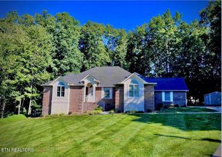 217 Sandpiper Loop, Crossville, TN 38555