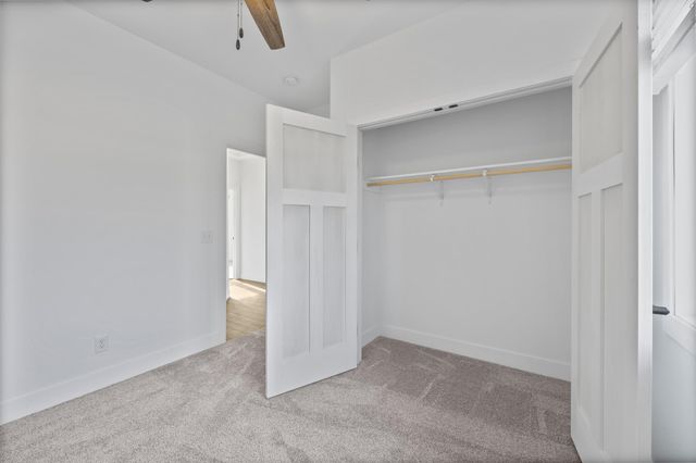 800 Elm Drive, Fairfax, MN 55332