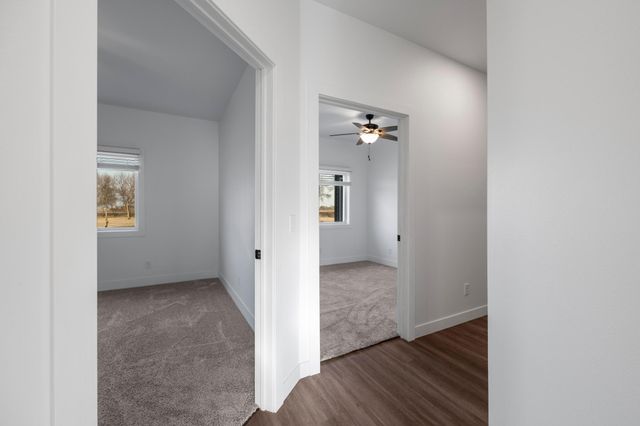 800 Elm Drive, Fairfax, MN 55332