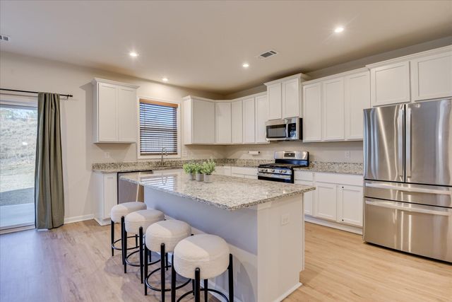 472 Midland Pines Drive, Graniteville, SC 29829