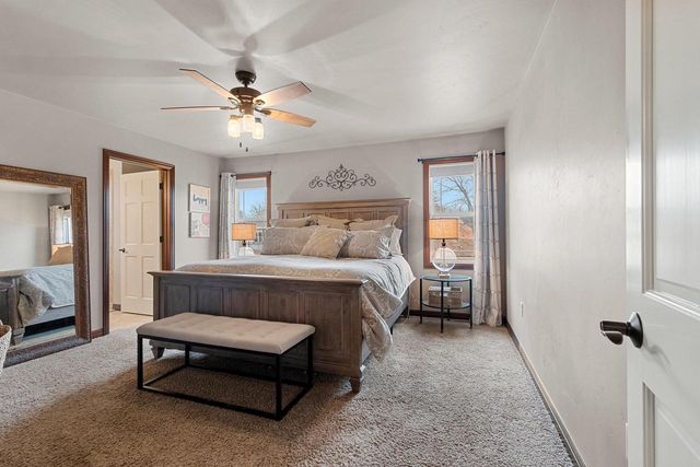 345 CROSSWINDS LANE, Green Bay, WI 54311