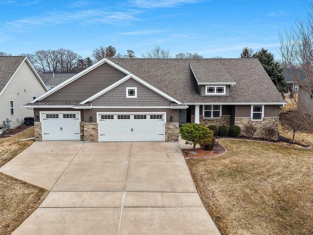 345 CROSSWINDS LANE, Green Bay, WI 54311