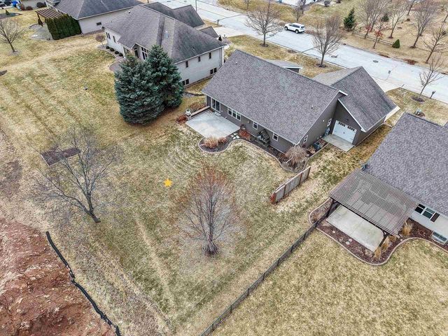 345 CROSSWINDS LANE, Green Bay, WI 54311
