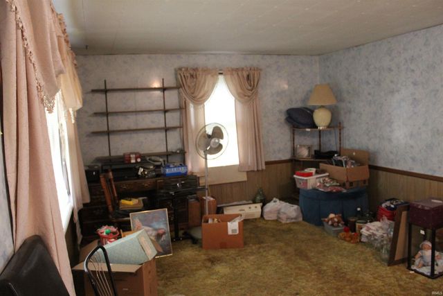 450 S Gerald Lett Ave, Angola, IN 46703