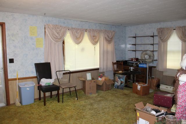 450 S Gerald Lett Ave, Angola, IN 46703