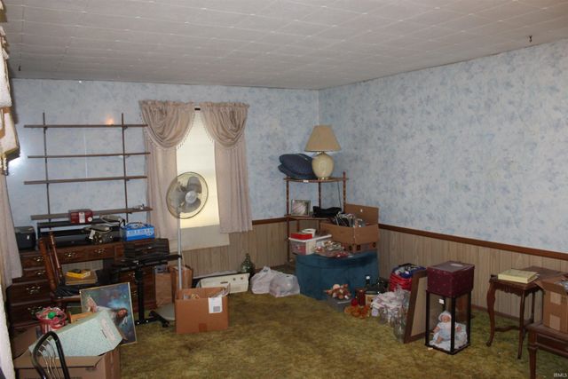 450 S Gerald Lett Ave, Angola, IN 46703