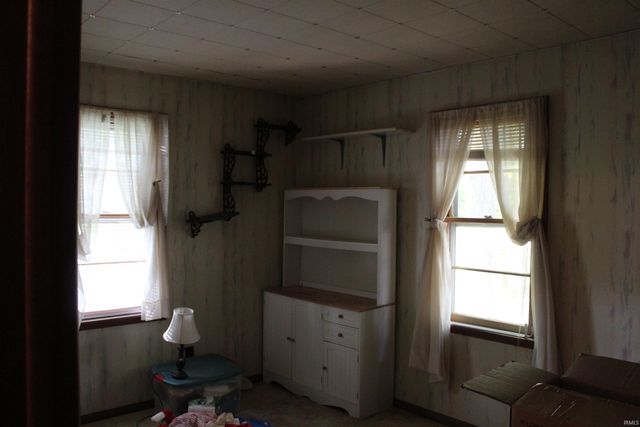 450 S Gerald Lett Ave, Angola, IN 46703