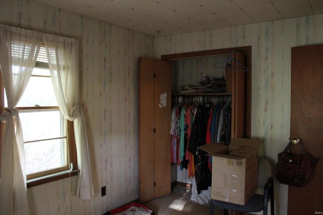 450 S Gerald Lett Ave, Angola, IN 46703