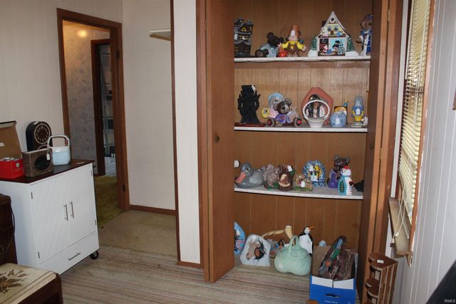 450 S Gerald Lett Ave, Angola, IN 46703