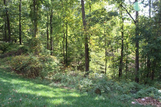 450 S Gerald Lett Ave, Angola, IN 46703