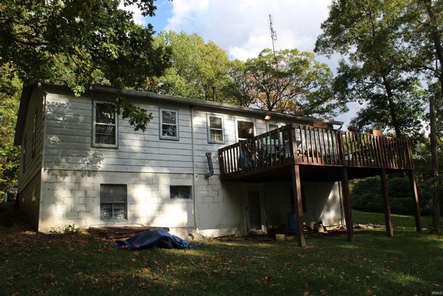 450 S Gerald Lett Ave, Angola, IN 46703