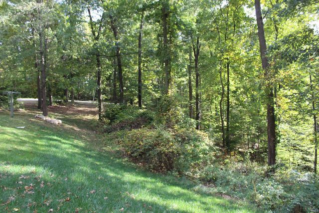 450 S Gerald Lett Ave, Angola, IN 46703