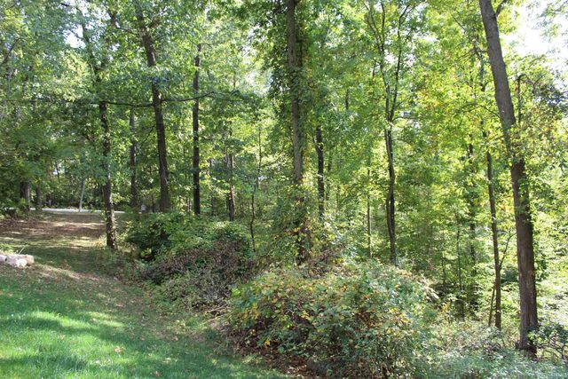 450 S Gerald Lett Ave, Angola, IN 46703