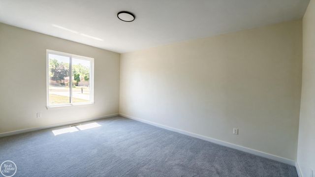 11343 Common Road, Warren, MI 48093