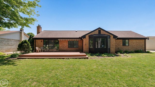 11343 Common Road, Warren, MI 48093