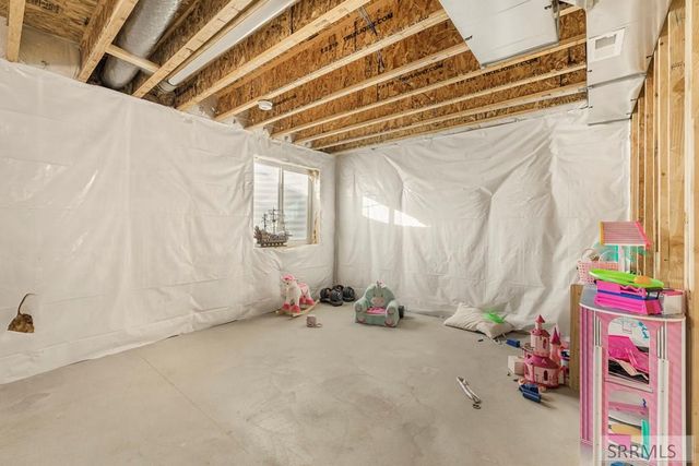 4681 N Memory Lane, Idaho Falls, ID 83401