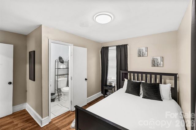 2738 Catalina Avenue, Charlotte, NC 28206