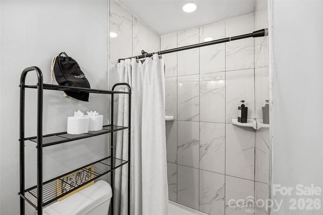 2738 Catalina Avenue, Charlotte, NC 28206