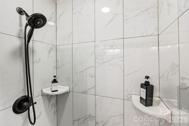 2738 Catalina Avenue, Charlotte, NC 28206