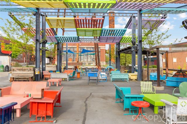 2738 Catalina Avenue, Charlotte, NC 28206