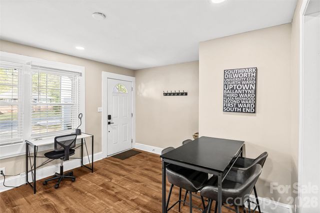 2738 Catalina Avenue, Charlotte, NC 28206