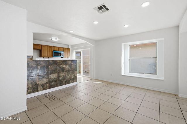 4516 HUGO REYES Street, El Paso, TX 79938