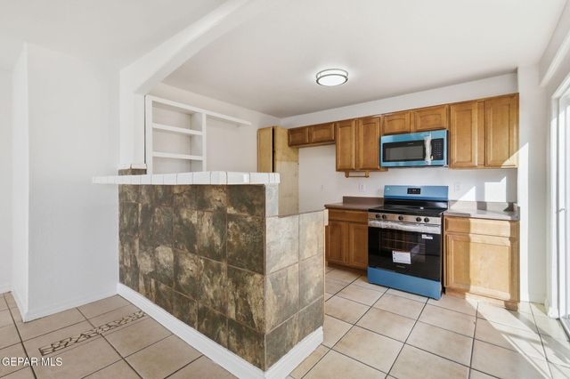 4516 HUGO REYES Street, El Paso, TX 79938