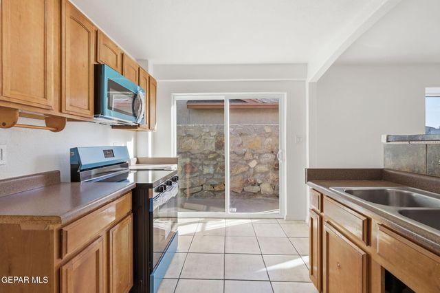 4516 HUGO REYES Street, El Paso, TX 79938