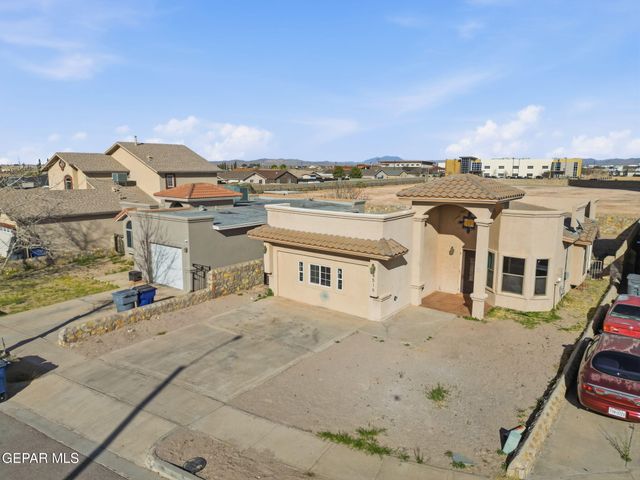 4516 HUGO REYES Street, El Paso, TX 79938