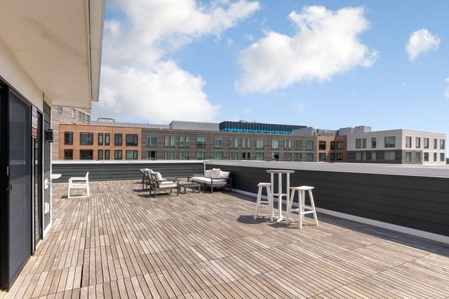 50 Hichborn St 506, Boston, MA 02135