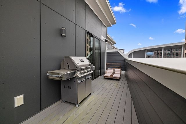 50 Hichborn St 506, Boston, MA 02135
