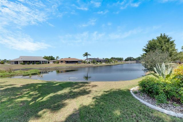 2002 E VIEW DRIVE, Sun City Center, FL 33573