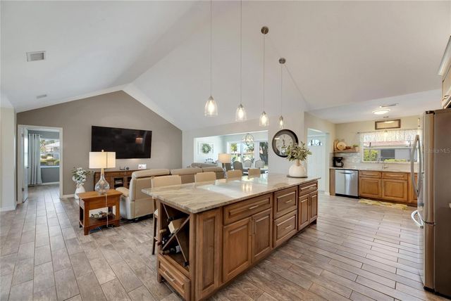 2002 E VIEW DRIVE, Sun City Center, FL 33573