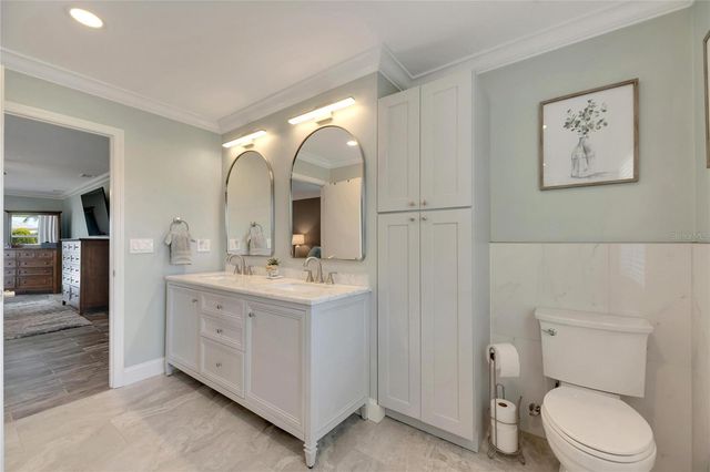 2002 E VIEW DRIVE, Sun City Center, FL 33573