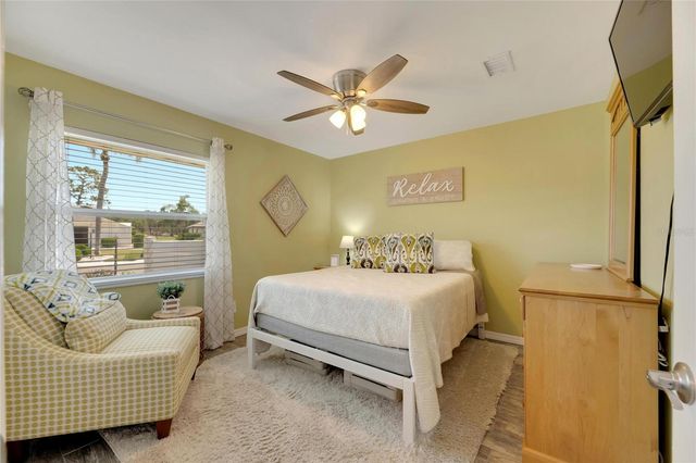 2002 E VIEW DRIVE, Sun City Center, FL 33573