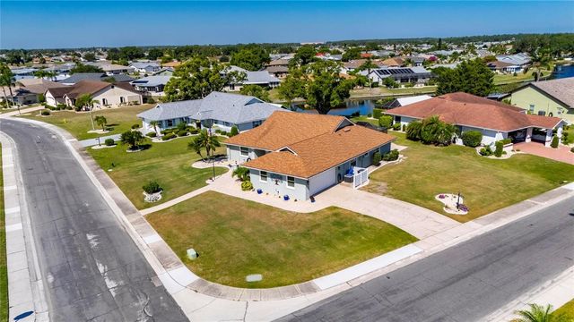 2002 E VIEW DRIVE, Sun City Center, FL 33573