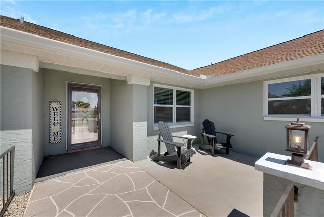 2002 E VIEW DRIVE, Sun City Center, FL 33573