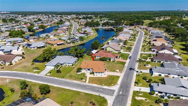 2002 E VIEW DRIVE, Sun City Center, FL 33573