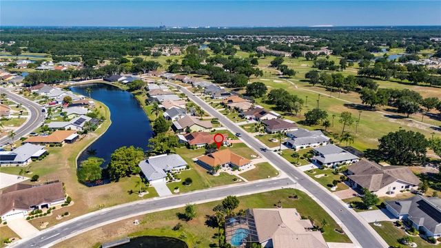 2002 E VIEW DRIVE, Sun City Center, FL 33573