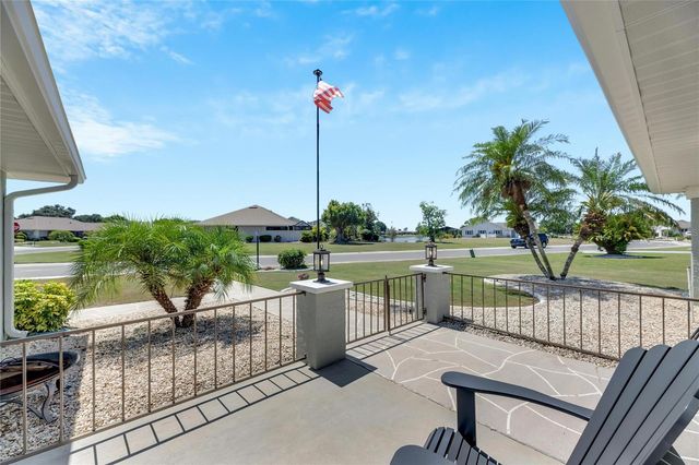 2002 E VIEW DRIVE, Sun City Center, FL 33573