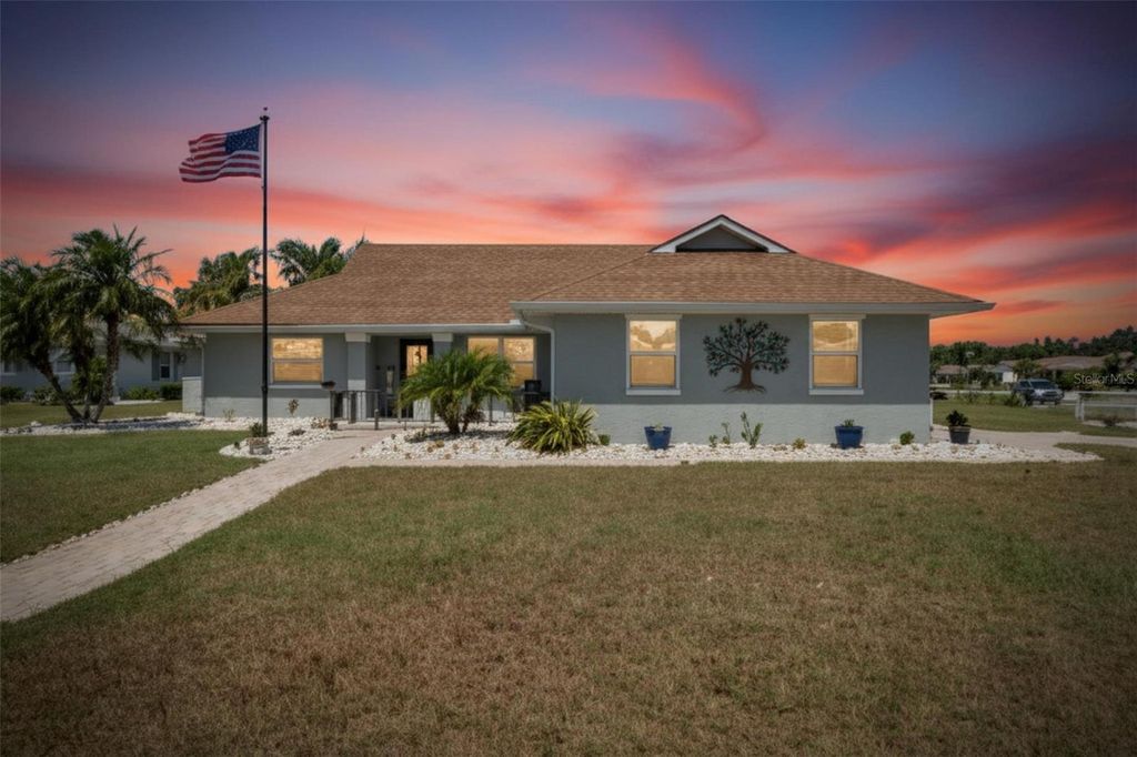 2002 E VIEW DRIVE, Sun City Center, FL 33573