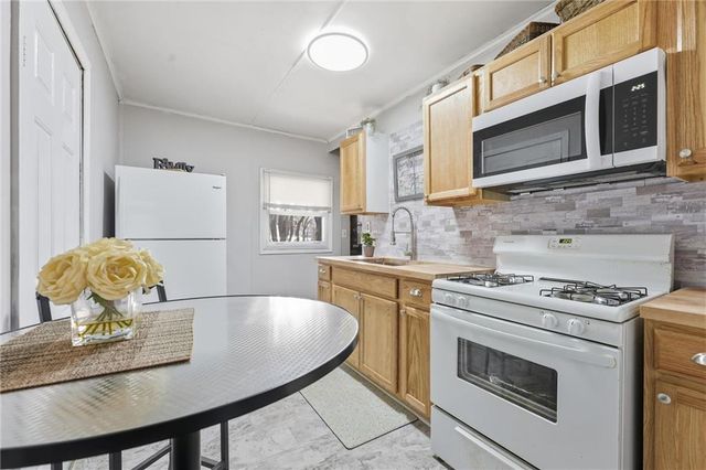 4623 Lafayette Avenue, Kansas City, KS 66104