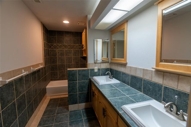 4144 Greystone Way 702, Sugar Land, TX 77479