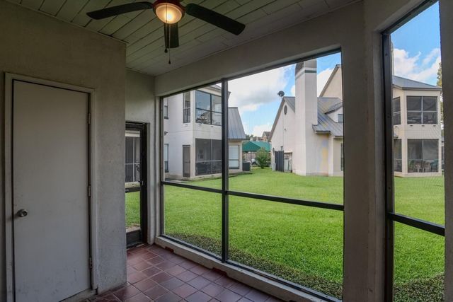 4144 Greystone Way 702, Sugar Land, TX 77479